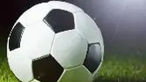 北盛镇新年篮球赛：全镇齐心，村民冒寒为赛事加油