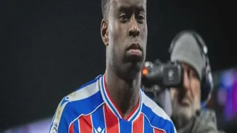 河南嵩山龙门2-0战胜重庆两江竞技，足協杯八分之一决赛卡蘭加、鐘晉寶双双建功