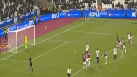 曼联新东家直面弗格森质疑，两大理由下公开表态，关系破裂！